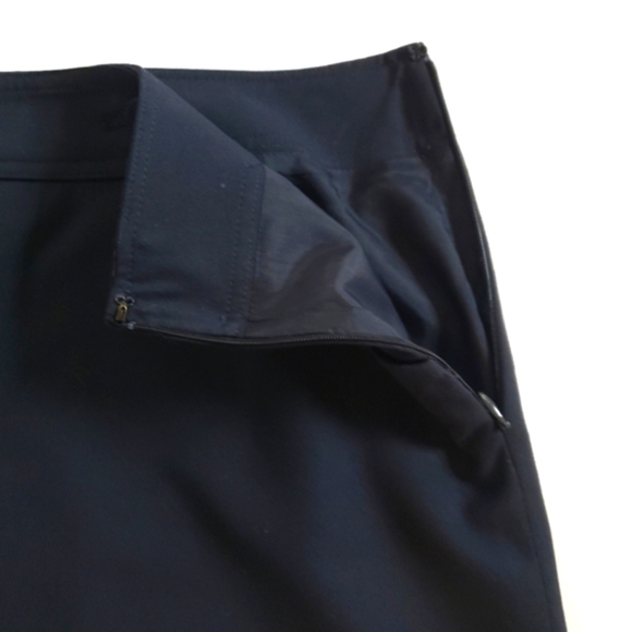 Classic Tailored Ann Taylor Skirt - Picture 4 of 6